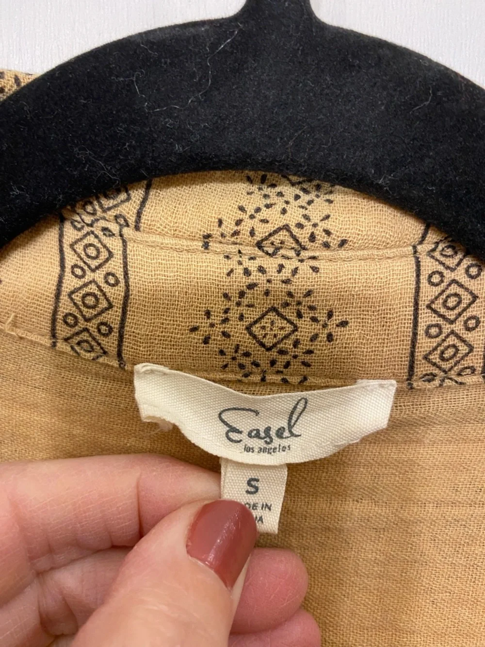 easel Tan Boho Patterned flowy Button-Front Top Oversized - Picture 3 of 6